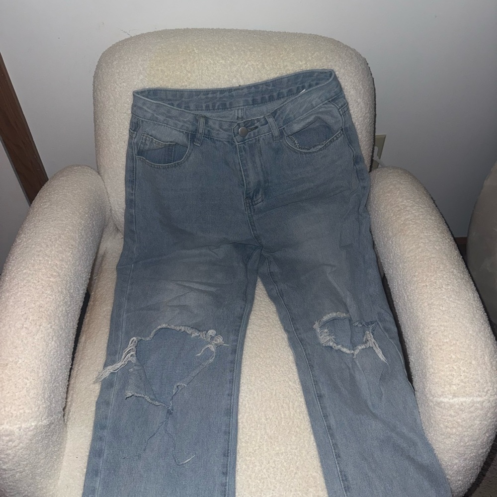 Blue Jeans | Size 6 | Straight Fit